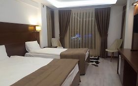 Grand Tepe Hotel